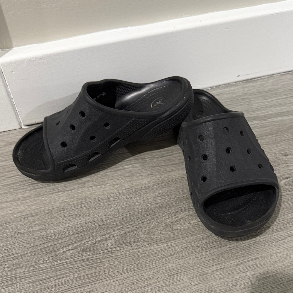 CROCS Black Sandals slip-ons